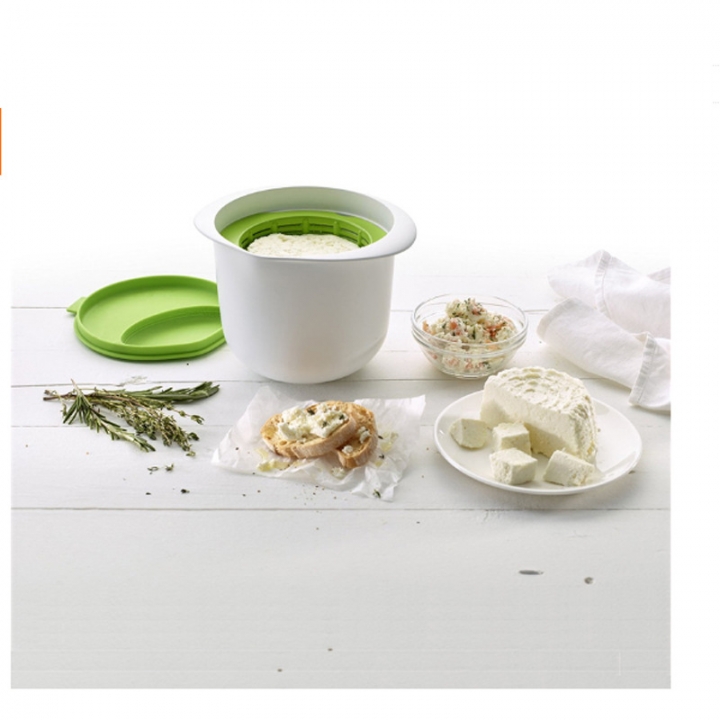 Kitchen Tools  Microwave oven Cheese Maker Silica Gel Kitchenware
