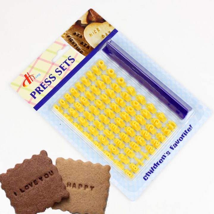 Cookie Mold DIY Biscuit Baking Fondant Cake Decorating Mold Typography Alphabet Letter Suit