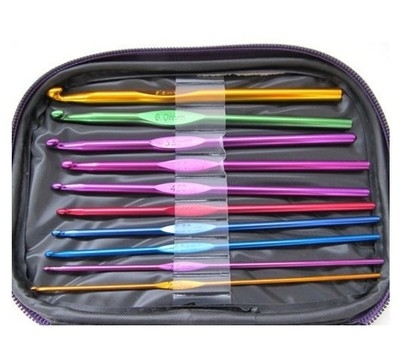 22Pcs Utility Metal Crochet Hook Bearded Needle Set with Case Tools DIY Craft Knitting Needles