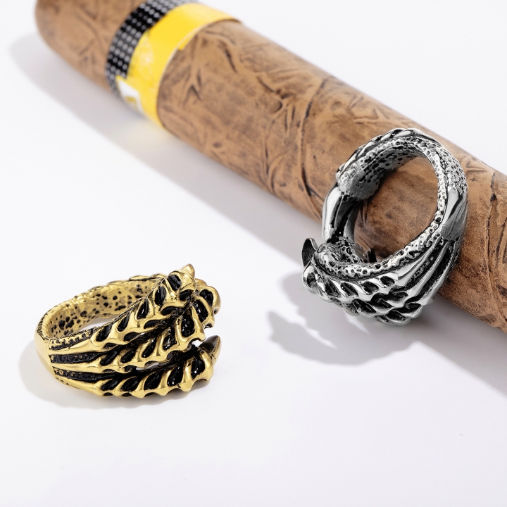 Western style Titanium steel Ring Men Claw personality Domineering ring paw index finger jewelry