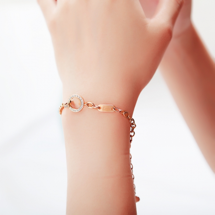 Western style Titanium steel Rose gold Double ring Interlocking Circle Diamond Bracelet