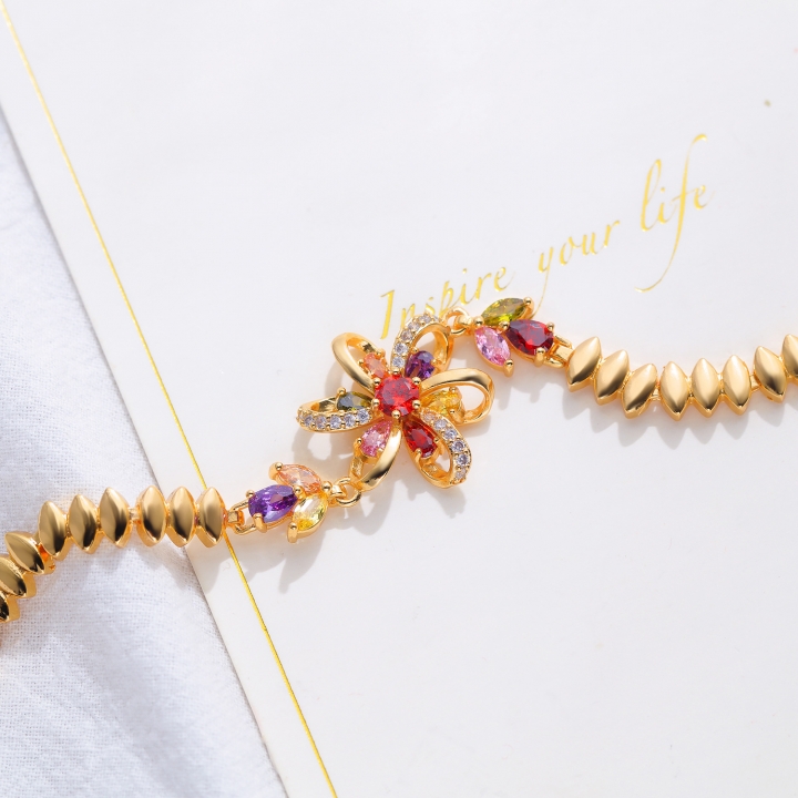 Personality Beautiful Flower Zircon Bracelet Imitation gold Colorful diamond Girlfriend Sister chain