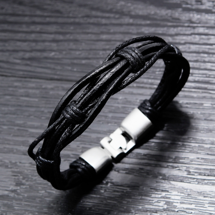 Personality Cowhide Bracelet Retro Men student Buckle Hand Strap