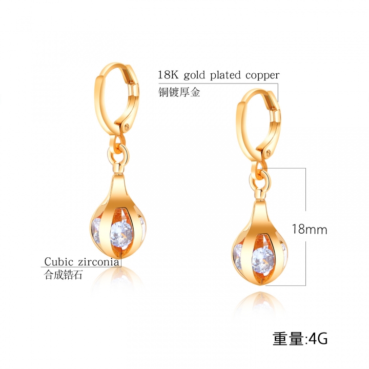 Fashion temperament atmosphere Copper plated 18K gold Zircon Simple Wild earring