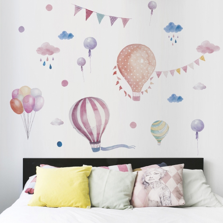 Creative color hot air balloon Wall Sticker Teenage girl style decoration Sticker