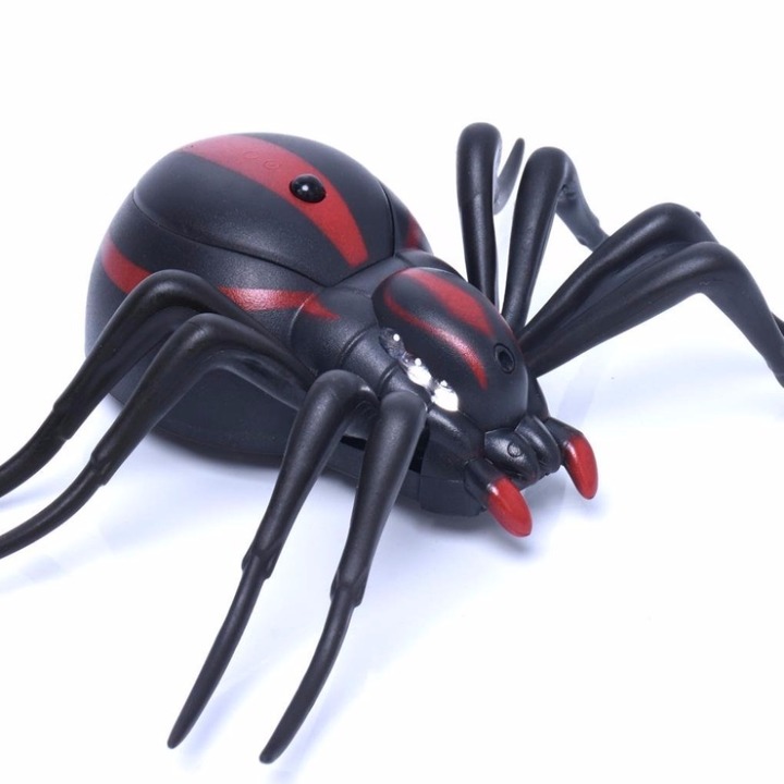 Infrared RC Cockroach Spider Ants RC Toy Mock Realistic Fake Creative Electric Animal Toys