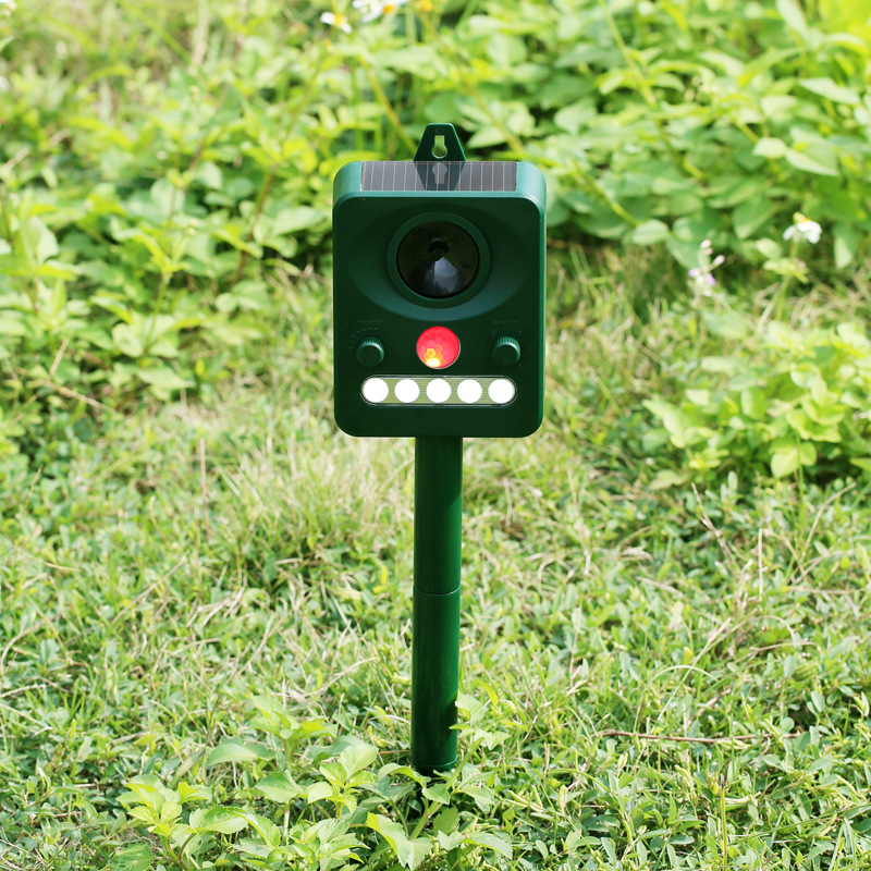 Solar energy Ultrasonic Infrared light Strobe animal Drive Sound and light Bird repeller