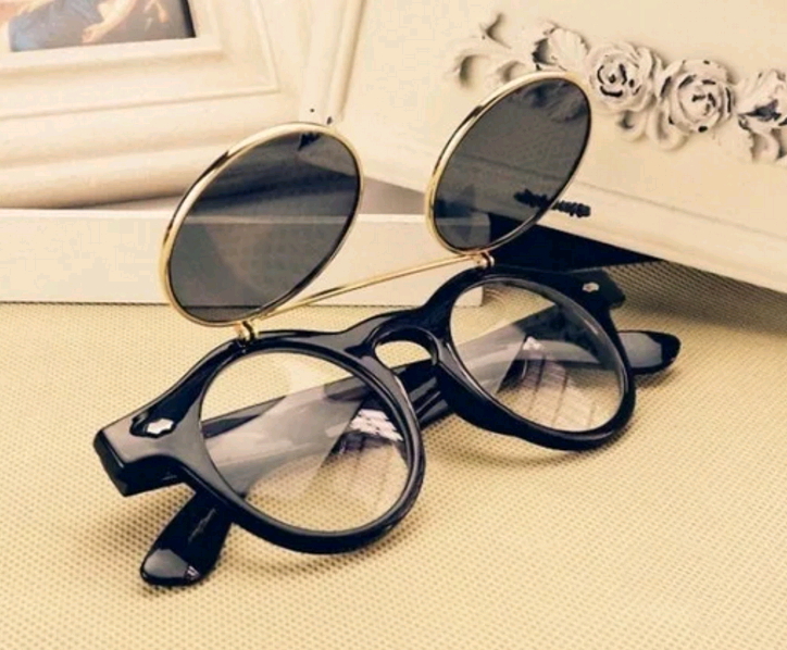 Hot Steampunk Goth Goggles Glasses Retro Flip Up Round Sunglasses Vintage Black
