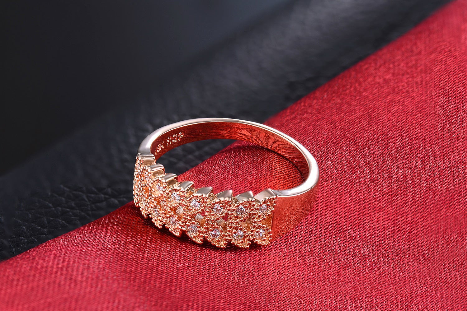 Women fashion Athena Leaf Ring