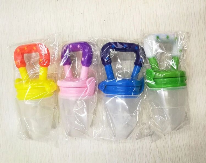 Silicone baby pacifier, fruit and vegetable bite pacifier, baby food supplement, baby products