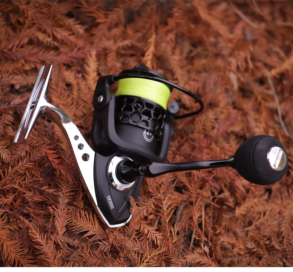 New Fishing Reel GK1000-7000 5.2:1 Metal Spool Body Rocker 8KG Max Drag Spinning Reel Saltwater