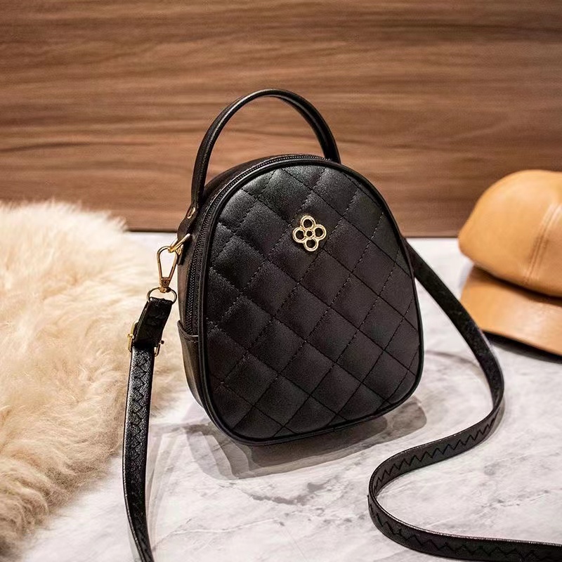 Fashion  Small Round Crossbody Bags for Women Ladies Korean Version Trend Simple Crossbody Bag Women PU Leather Plaid  Shoulder Bag Purses and Handbags Luxury Bags
