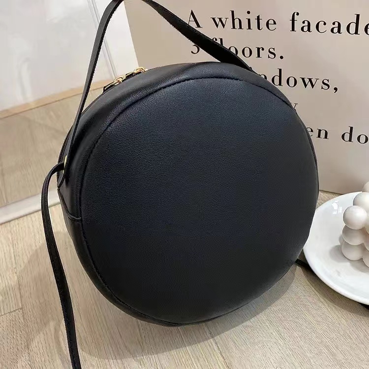 Women's PU Luxury Shoulder Lingge HandBagS Crossbody Fashion Ladies Purses and Handbags Solid Color Small Round Bags for Women Clutch Solid Color Small Round Bag Clutch Handbags