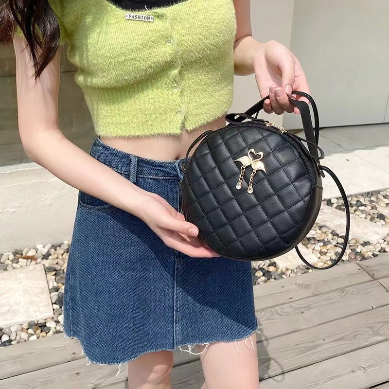 Women's PU Luxury Shoulder Lingge HandBagS Crossbody Fashion Ladies Purses and Handbags Solid Color Small Round Bags for Women Clutch Solid Color Small Round Bag Clutch Handbags