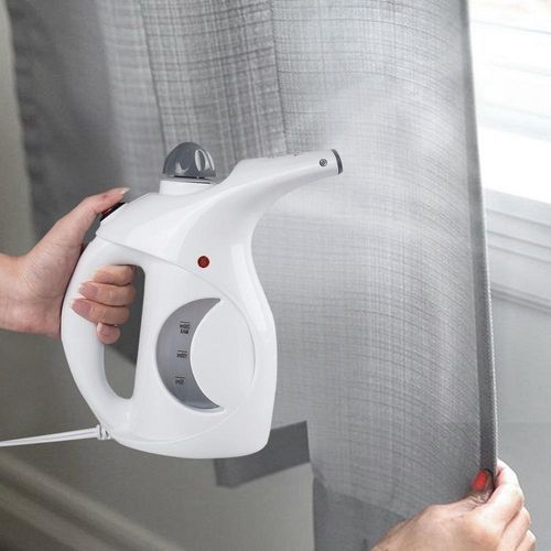 Akira facial and gament steamer