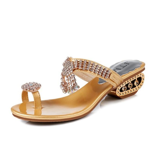 2021 High quality Ladies Sandals Summer Casual Sandals Women PearlFlat Bohemian Style Beach Sandal Slippers