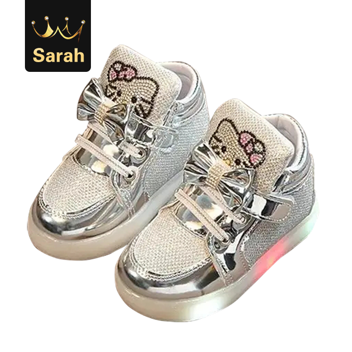 2021 High quality   Black Friday Spring Children's Sneakers Chaussure Hello Kitty Girls Flat Shoe With LED Light