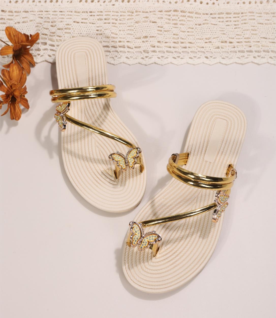 2023 Summer women's slipper head shoes Fashion rhinestone flat casual women's sandals Zapatos Mujer Summer Flat Bottom Women Casual Beach Slippers Butterfly Clip Toe Female Bohemian Style Beach Flip F