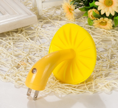 Hot Selling Light-controlled Sensor LED Night Light Mushroom Wall Socket Lights Lamp