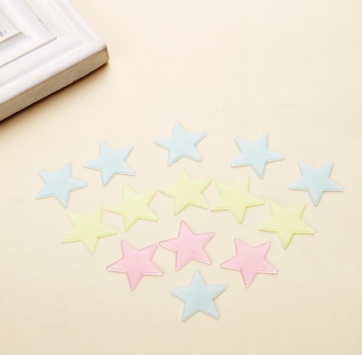 100 pcs. 3D stars glow in dark Luminous Wall Stickers Kids Room living room Decal Home Decoration
