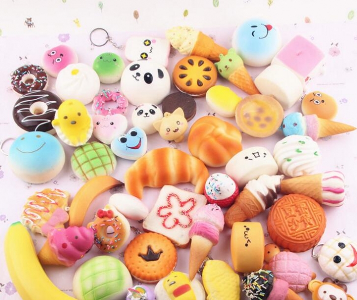 10PCS Random Squishy Bread Slow Rising Cute Straps Cake Buns Pendant Toy Kid Squeeze Scented Charms