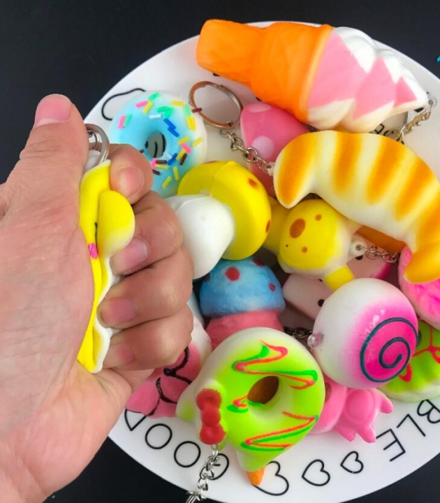 10PCS Random Squishy Bread Slow Rising Cute Straps Cake Buns Pendant Toy Kid Squeeze Scented Charms