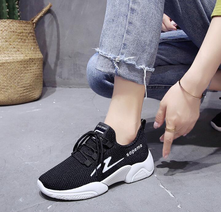 Women Casual Shoes Breathable Walking Mesh Flat Shoes Sneakers Women 2019 Gym Vulcanized Tenis