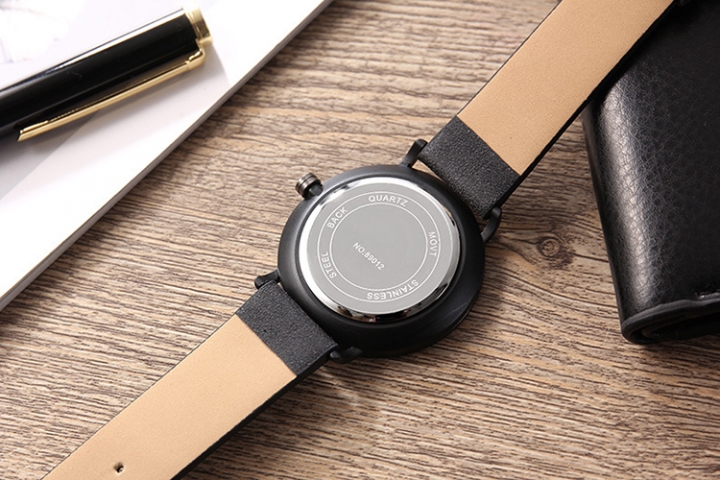 ADRA Simple Men&apos;s Watch Personality Fashion Belt Watch Waterproof Student Watch Quartz Watch