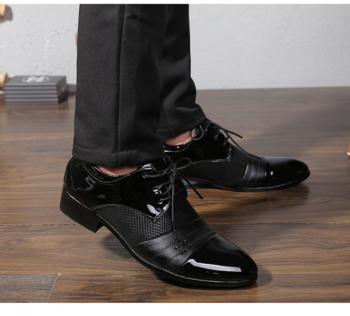 Men pu Leather Shoes Men&apos;s Flats Formal Shoes Classic Business Dress Wedding Shoes Luxury Brand