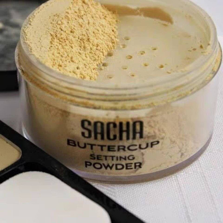 SACHA Buttercup Setting Powder Translucent Face Powder to Set Makeup Foundation or Concealer Finish Loose Oil Control Yellow