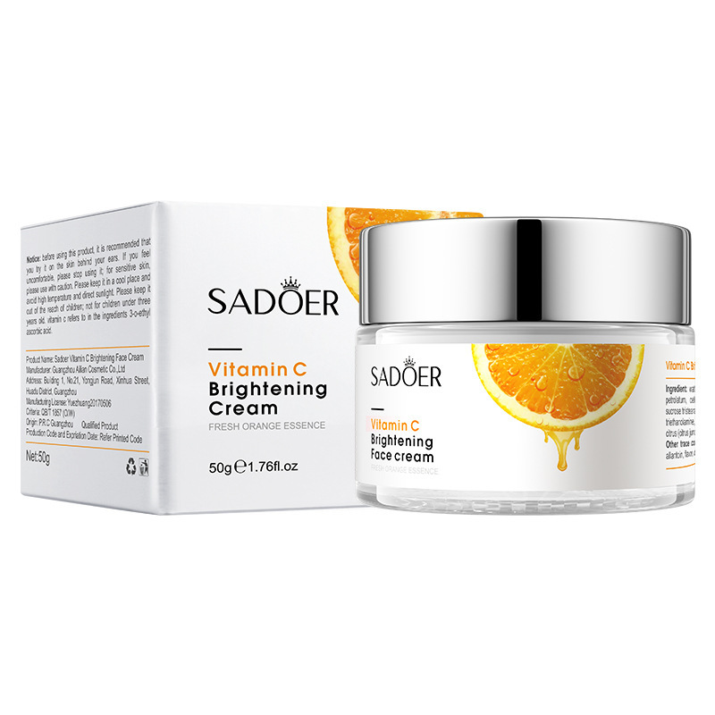 4 in 1 Vitamin C Serum,  Lip balm，Vitamin C Brightening Facial Cleanser and Vitamin C Face Brightening Cream Skin Care Kit Anti Wrinkles,Moisturizing, Anti Aging, Fade Dark Spots, Anti Acne Brightenin