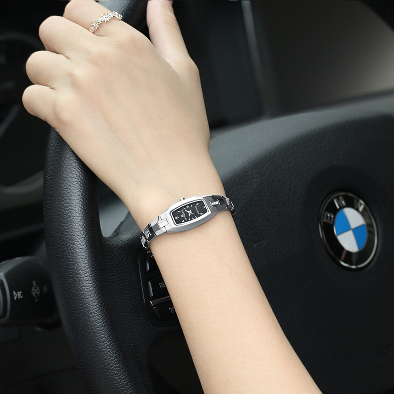 Ultra-thin waterproof ladies watch Quartz watch Bracelet watch women watch women watchs Wristwatch WomenWatche   Ladies Classic Luxury Quartz Watch High grade linked list WomenWatches