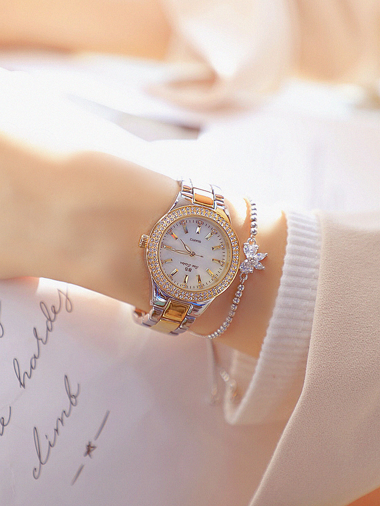 Fashion Rhinestone Wristwatch Women Watch Ladies Classic Luxury Quartz Watch High grade linked list Women Watches WomenWatche WomenWatches Women's Fashion Accessories Bags & Fashion