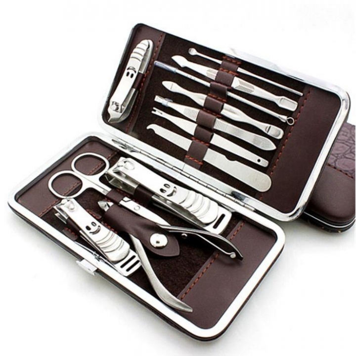 12PCS/Set Nail Care Manicure Pedicure Scissors Nail Clipper Earpick Grooming Kits Tool Useful
