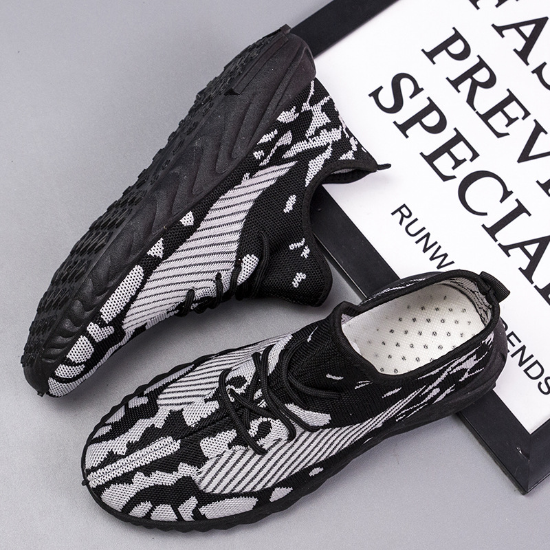 New Style Leisure Sports Flying Woven Men's Tennis Shoes Light And Non Slip Men's Sports Shoes