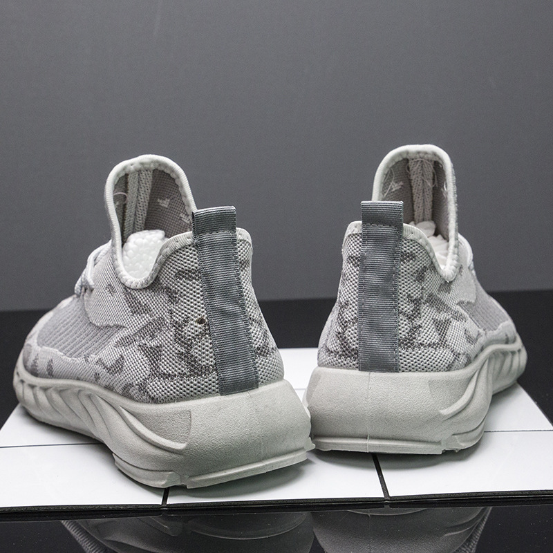 New Style Leisure Sports Flying Woven Men's Tennis Shoes Light And Non Slip Men's Sports Shoes