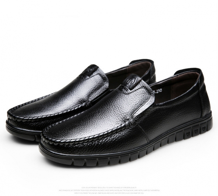 Newly Men&apos;s Genuine Leather Shoes Head Leather Soft Cutout Father Leather Office Official Shoes