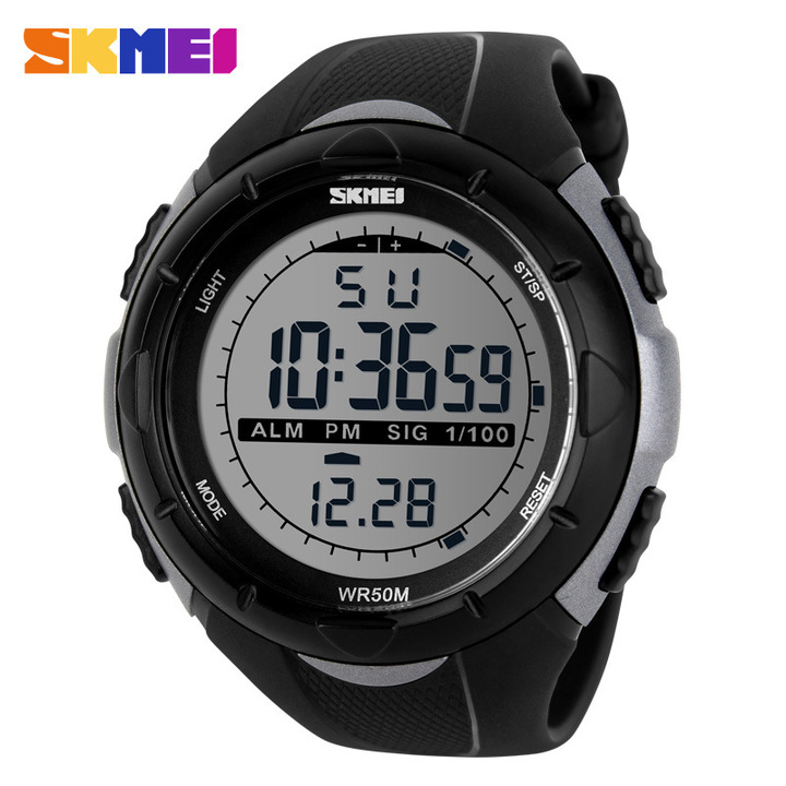 SKMEI Men Climbing Sports Digital Wristwatches Military Watches Shock Resistant Waterproof Watch