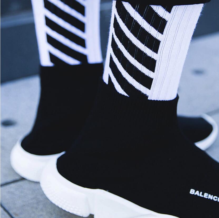 1 Pair Men Fashion Flame Pattern Hip Hop Funny Socks Harajuku Socks Street Skateboard Cotton Socks