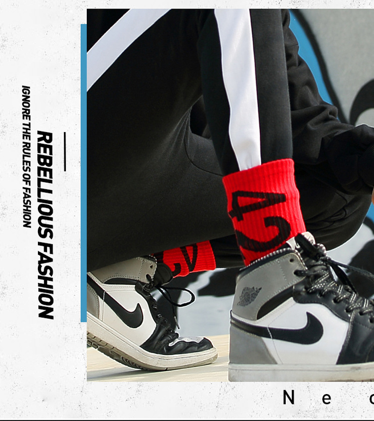 1 Pair Men Fashion Flame Pattern Hip Hop Funny Socks Harajuku Socks Street Skateboard Cotton Socks