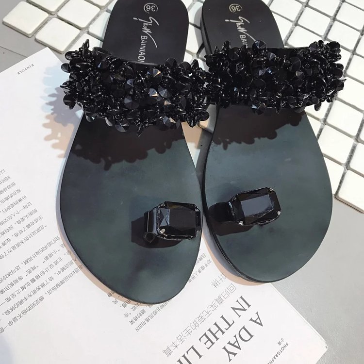 New Women Casual Flat Slippers Flip Flops Female Crystal Outside Shoes Women Footwear