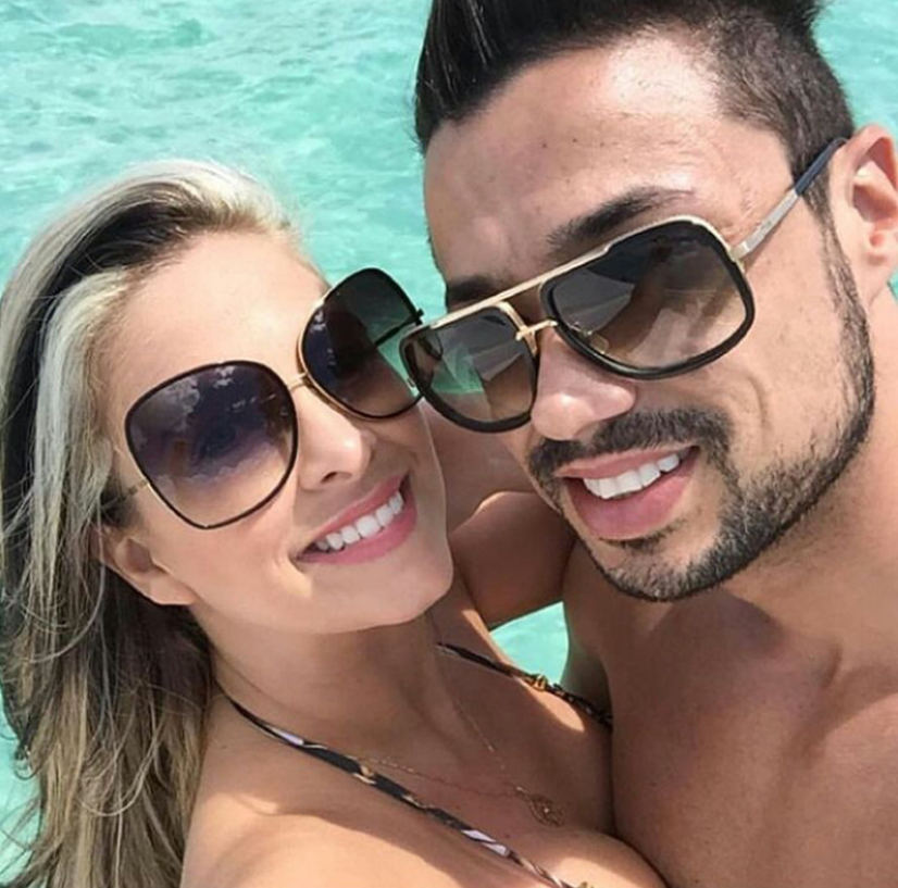 New Fashion Big Frame Sunglasses Men Square Fashion Glasses Women High Quality Retro Sun Glasses