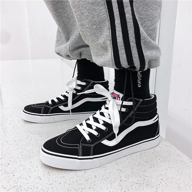 Fashion New Light Breathable Men Canvas Casual High top Women Sneakers Men Shoes Boots Couple Shoes
