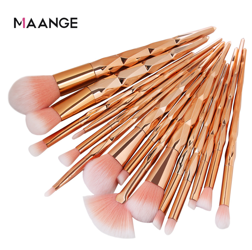 MAANGE 15Pcs Makeup Brushes Set Powder Foundation Eyebrow Eye Shadow Lip Concealer Makeup Brush Kit