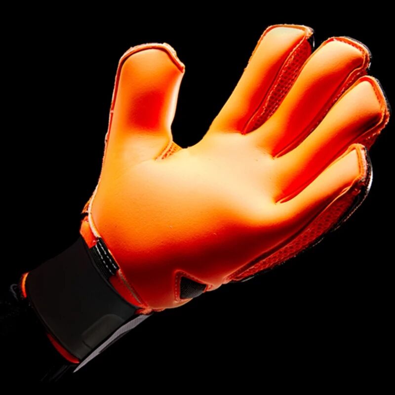 New Design Professional Football Gloves Soccer Goalkeeper Glvoes Latex Finger Protection Children Adults Football Gloves