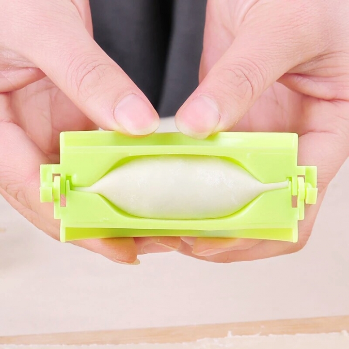 Household dumpling making artifact dumpling making mold cookers cooking pots