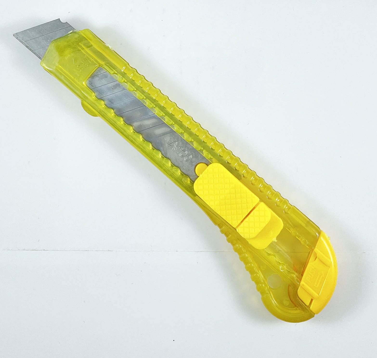 Plastic Office Cutter Retractable Blade Knife Paper