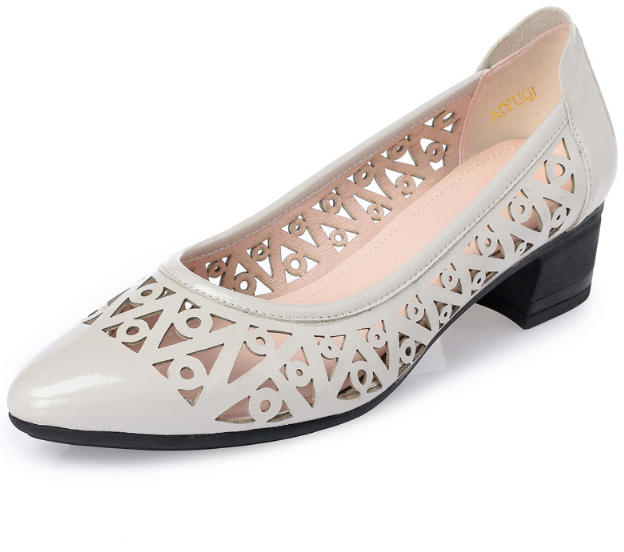 Women&apos;s Sandals Summer Genuine Leather Women Shoes Comfortable Breathable Hole Casual  Shoes Women