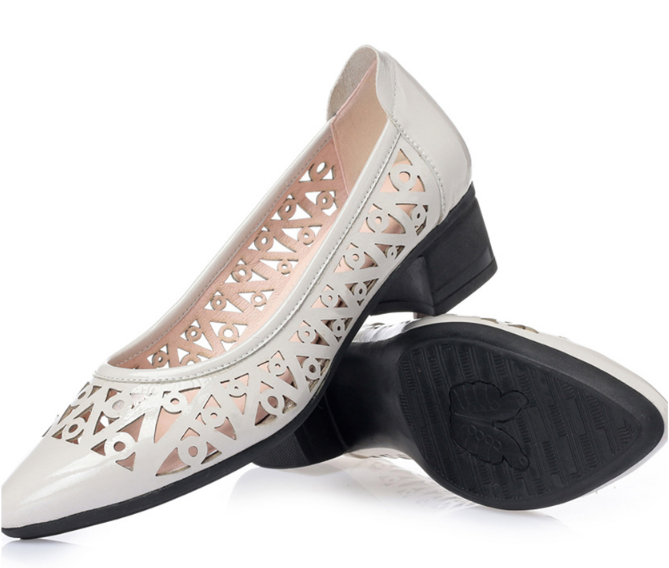 Women&apos;s Sandals Summer Genuine Leather Women Shoes Comfortable Breathable Hole Casual  Shoes Women