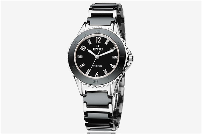 2025 Watch fashion Women watches black golden Watches Lady ladies fashion watches stainless Ceramics Jewellery watch Casual Jewelry watch for female watch electronic brithday ladies exquisite freesize